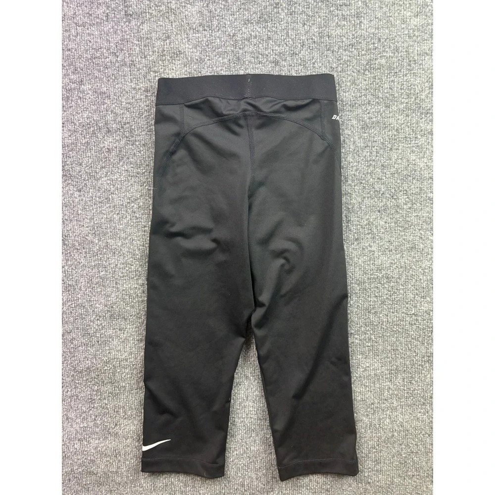 Nike Pro‎ Leggings Womens XS Black Dri-FIT Cropped Compression Athletic Pants